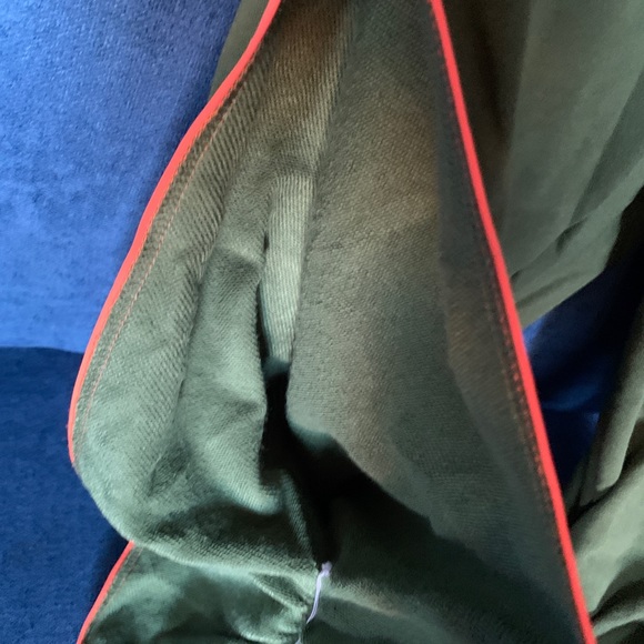 Joggers - Picture 2 of 4